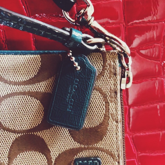 SOLD - Picture 2 of 4